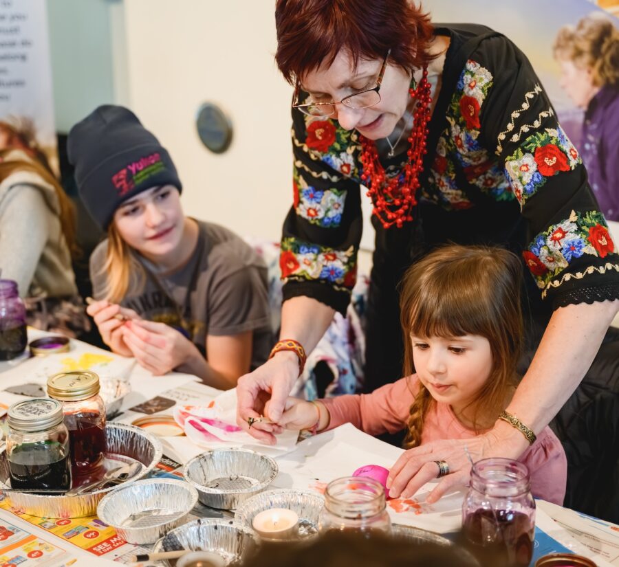 YUKON LITERACY COALITION: Yukon, A Welcoming Place in Dakwäkäda/Haines Junction 
Photo by Alistair Maitland Photography